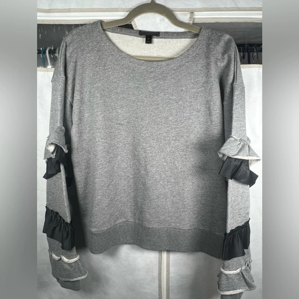 J.Crew Ruffle-sleeve Sweatshirt in Heather Gray With Black and Gray Ruffles Sz M